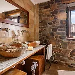 Casona Asturiana Gamonales Гостевой дом Каррено